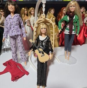 3 Hannah Montana Dolls With Clothing